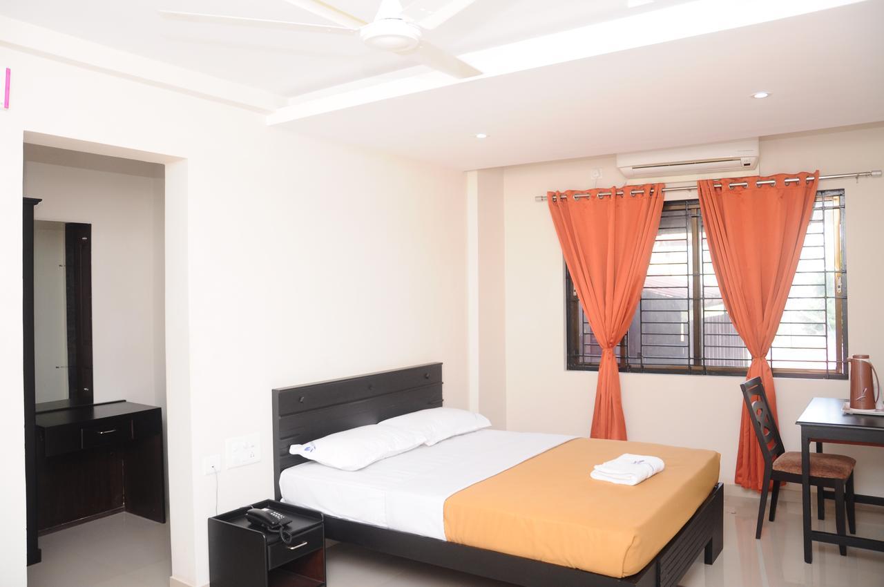 Hotel Riva Residency Palakkad Exterior foto